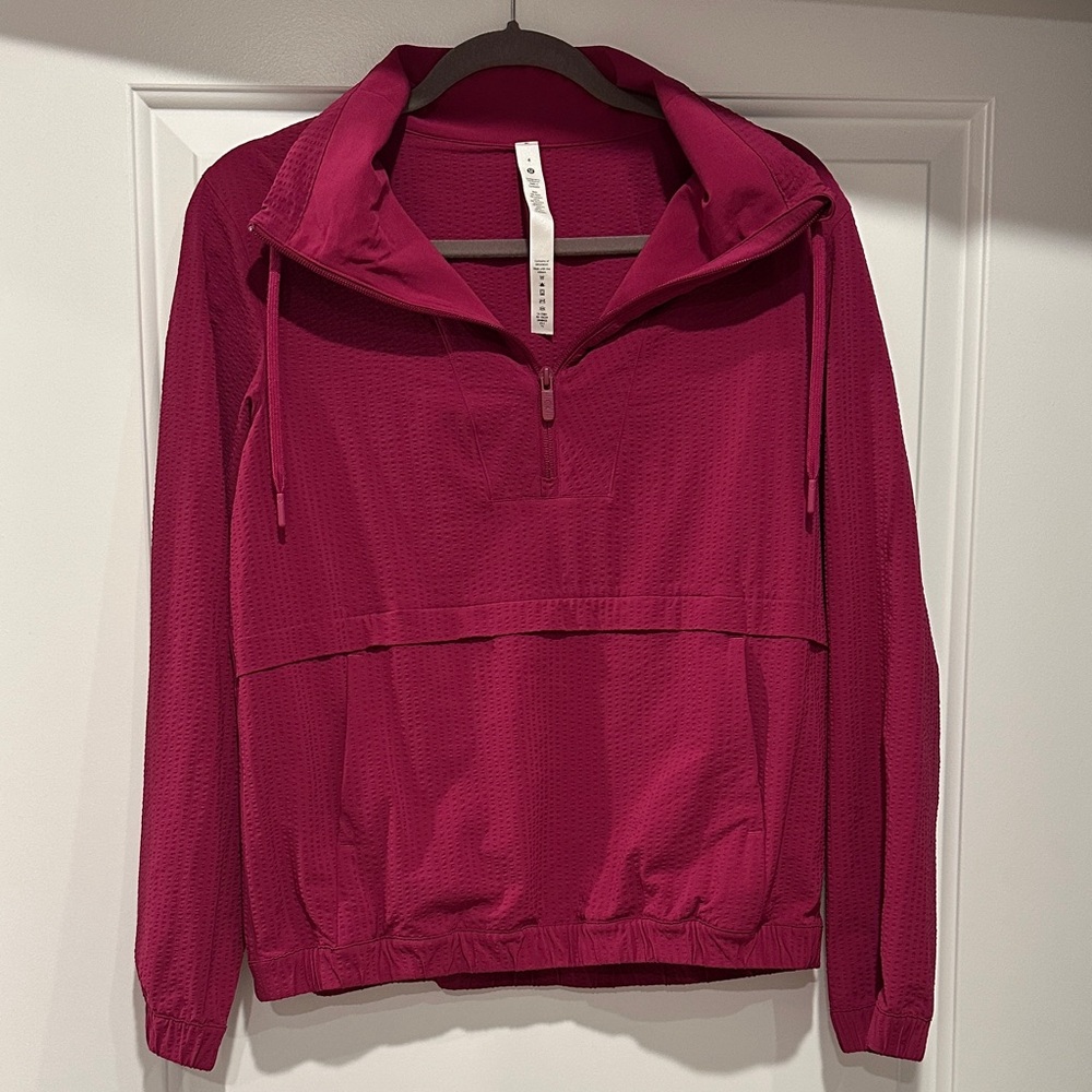 NWOT Lululemon Pack Light Pullover Magenta Purple size 4